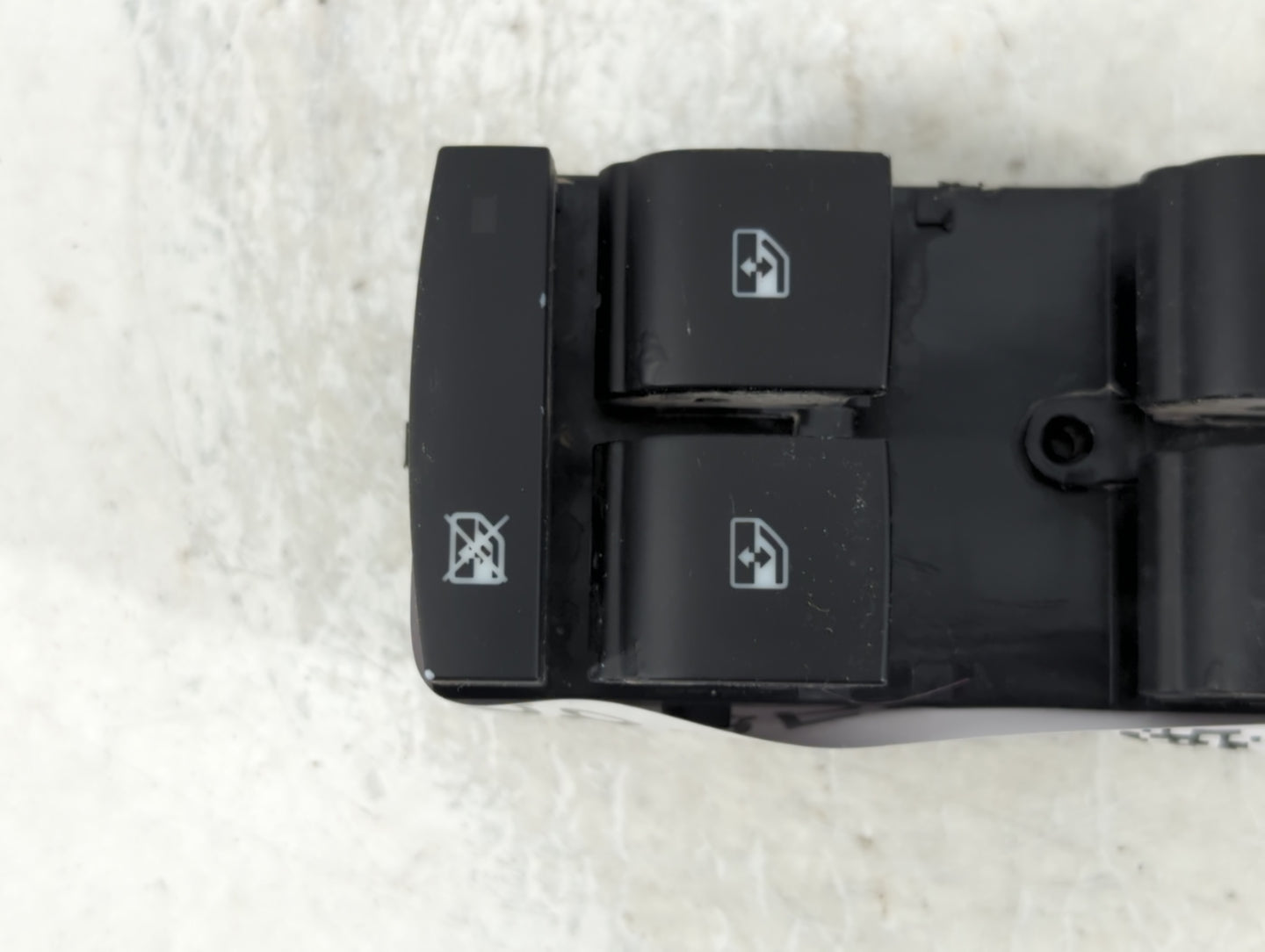 2016-2019 Chevrolet Cruze Master Power Window Switch Replacement Driver Side Left P/N:13408998 Fits OEM Used Auto Parts - Oe