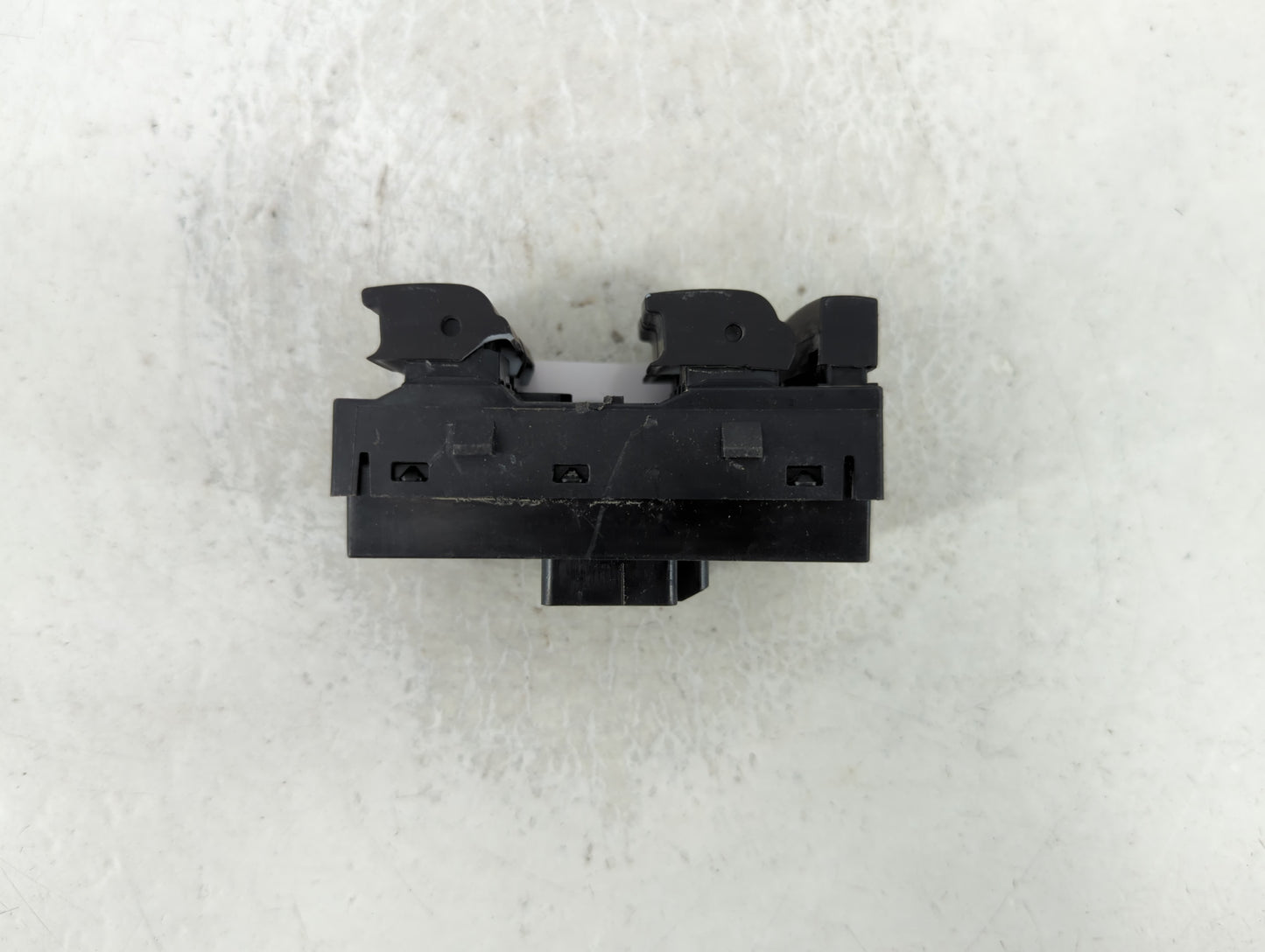 2016-2019 Chevrolet Cruze Master Power Window Switch Replacement Driver Side Left P/N:13408998 Fits OEM Used Auto Parts - Oe