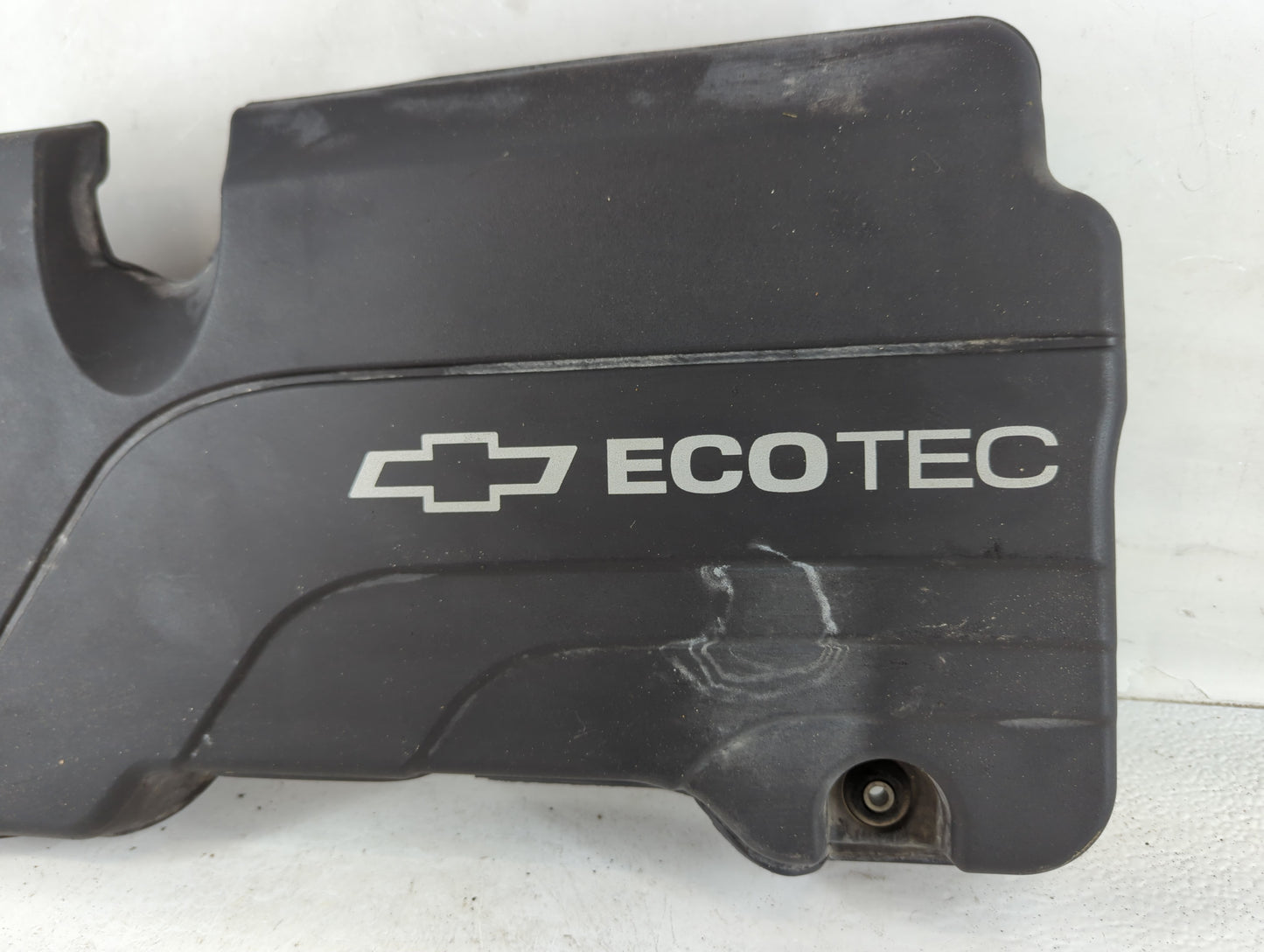 2019 Chevrolet Cruze Engine Cover - Oemusedautoparts1.com