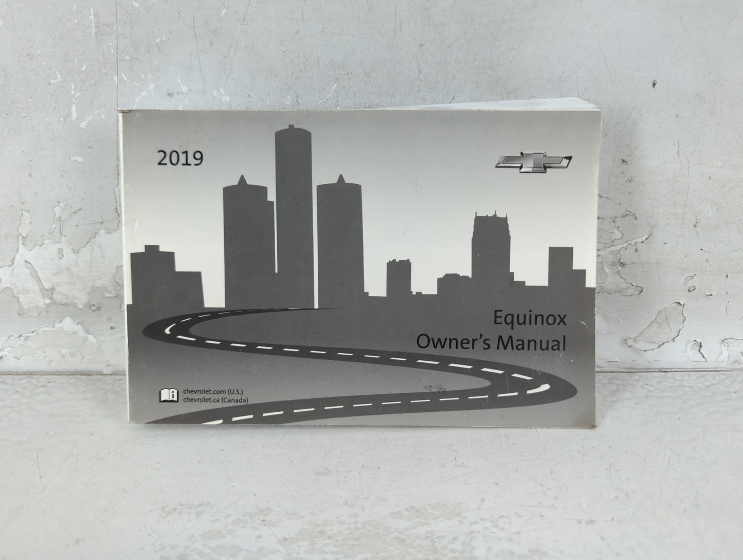 2019 Chevrolet Equinox Owners Manual Book Guide P/N:84134729 B OEM Used Auto Parts - Oemusedautoparts1.com