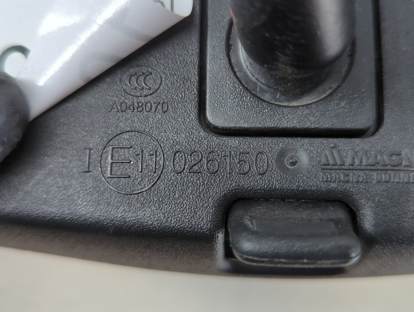 2018-2022 Chevrolet Equinox Interior Rear View Mirror Replacement OEM P/N:E11026150 Fits OEM Used Auto Parts - Oemusedautopa