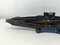 2019 Chevrolet Equinox Spare Scissor Car Jack 1068576 - Oemusedautoparts1.com