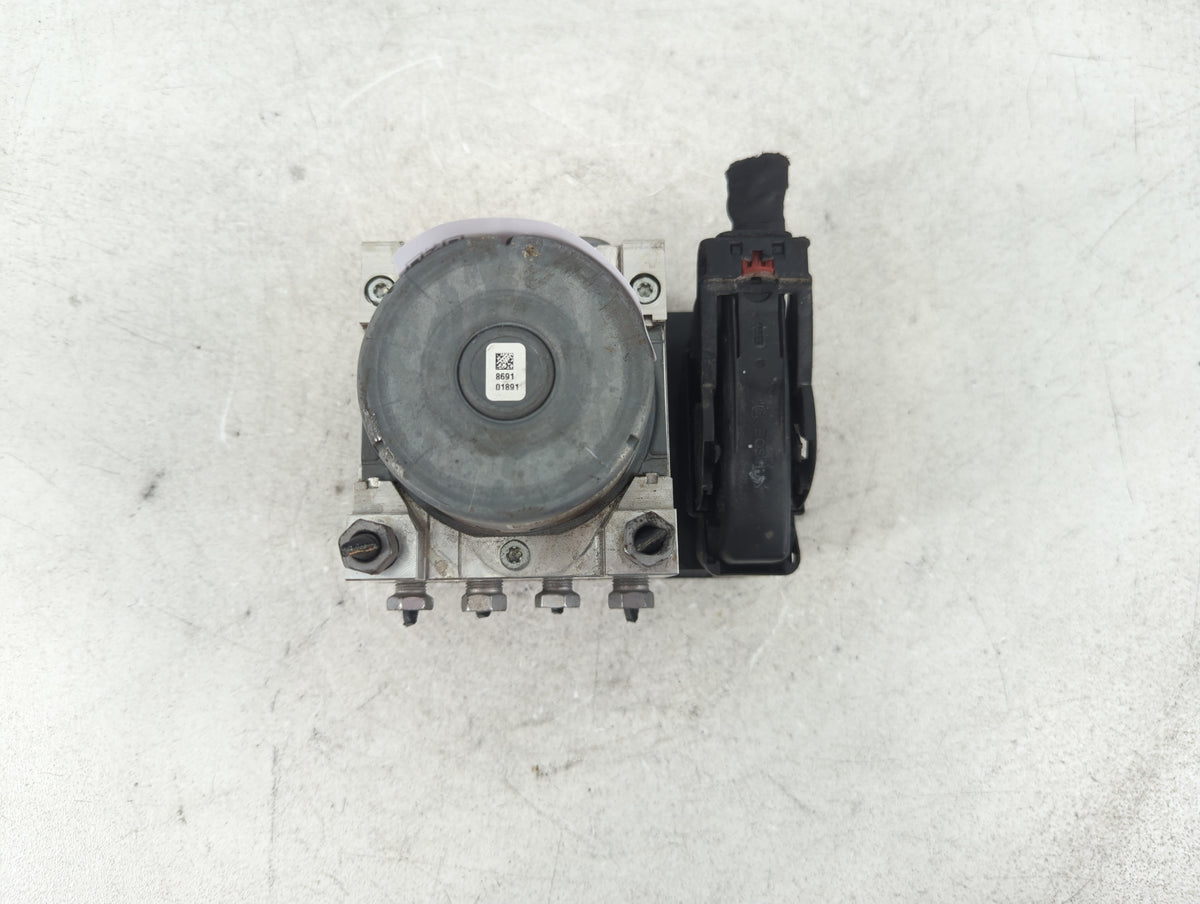 2018-2019 Chevrolet Equinox Anti-Lock Brake ABS Pump Module Actuator OEM P/N:84646849 84560131 Fits Fits 2018 2019 2020 2021