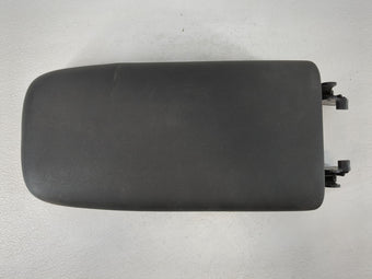 compare product 2018-2022 Chevrolet Equinox Center Console Armrest Cover Lid Fits Fits 2018 2019 2020 2021 2022 OEM Used Auto Parts