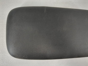 2018-2022 Chevrolet Equinox Center Console Armrest Cover Lid Fits Fits 2018 2019 2020 2021 2022 OEM Used Auto Parts