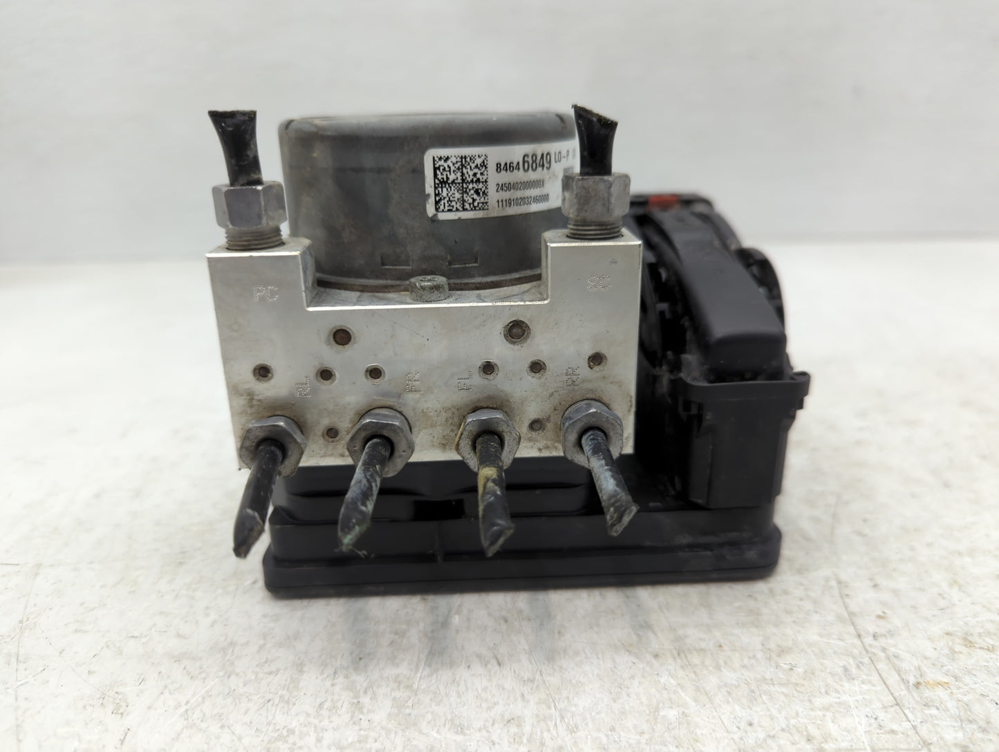 2018-2019 Chevrolet Equinox ABS Pump Control Module Replacement P/N:84646849 Fits Fits 2018 2019 2020 2021 OEM Used Auto Par