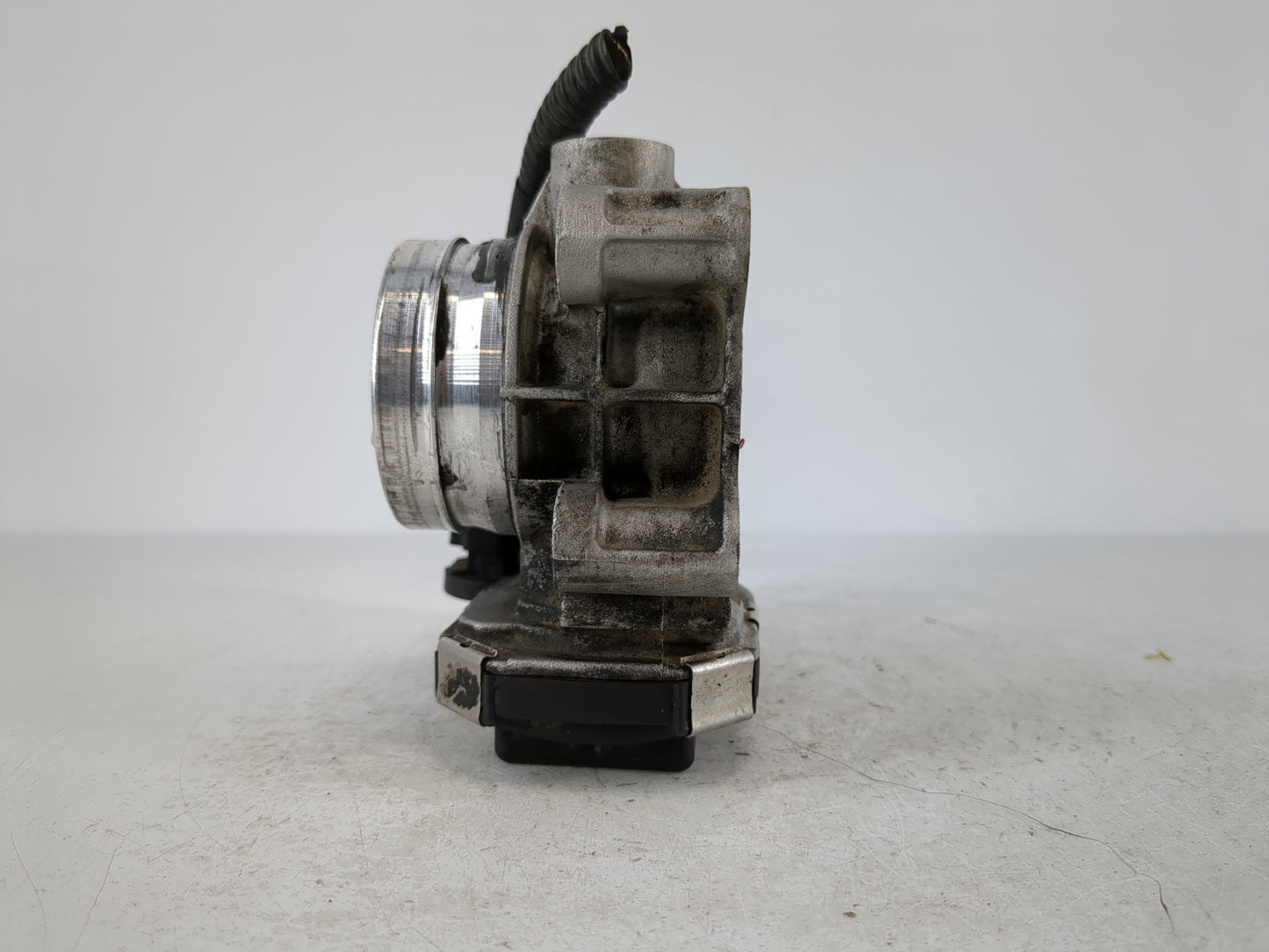 2018-2022 Chevrolet Equinox Throttle Body P/N:12671379AA Fits Fits 2016 2017 2018 2019 2020 2021 2022 OEM Used Auto Parts - 