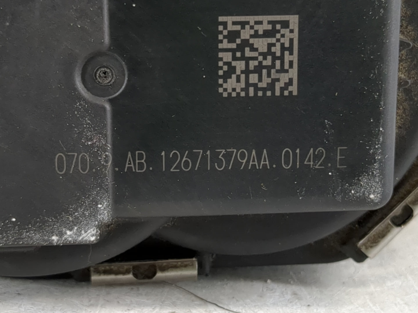 2018-2022 Chevrolet Equinox Throttle Body P/N:12671379AA Fits Fits 2016 2017 2018 2019 2020 2021 2022 OEM Used Auto Parts - 