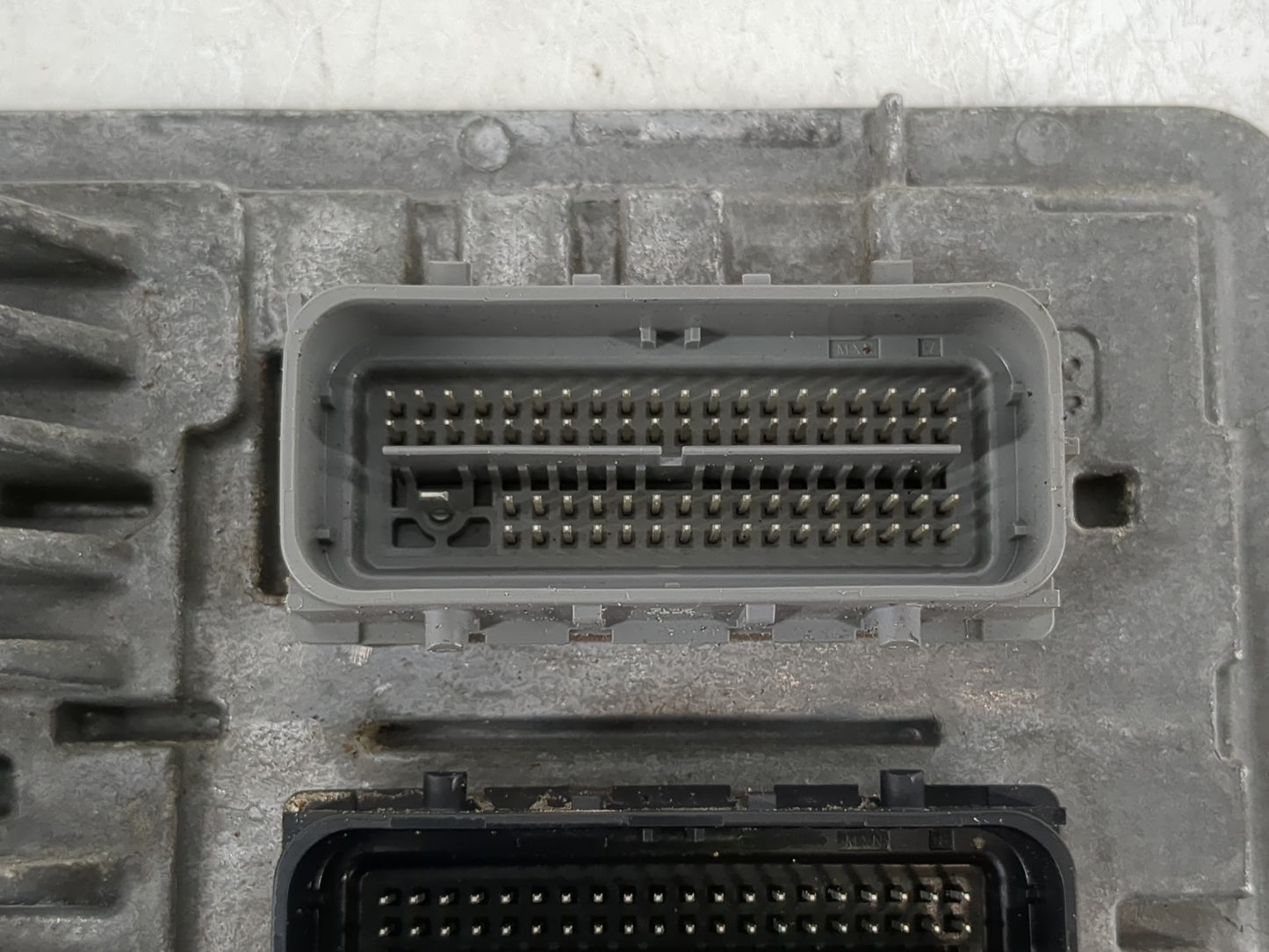2019 Chevrolet Equinox PCM Engine Control Computer ECU ECM PCU OEM P/N:12697837 Fits Fits 2016 2017 2018 OEM Used Auto Parts