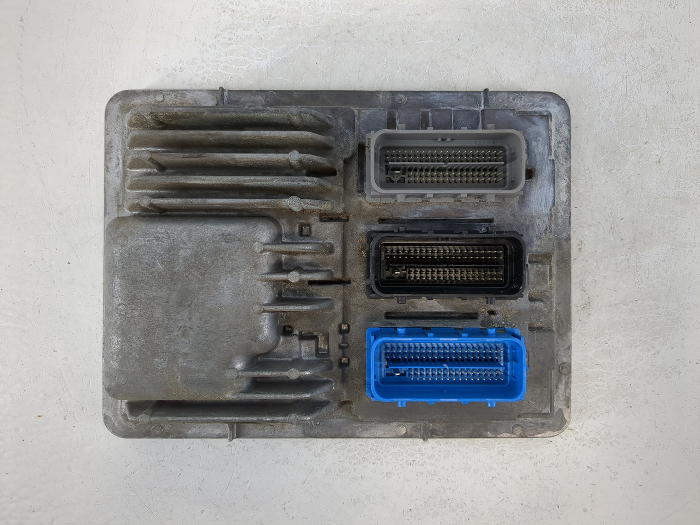 2018-2020 Chevrolet Equinox PCM Engine Control Computer ECU ECM PCU OEM P/N:12681528 Fits Fits 2017 2018 2019 2020 2021 2022