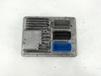 compare product 2018-2020 Chevrolet Equinox PCM Engine Control Computer ECU ECM PCU OEM P/N:12697837 12681528 Fits OEM Used Auto Parts