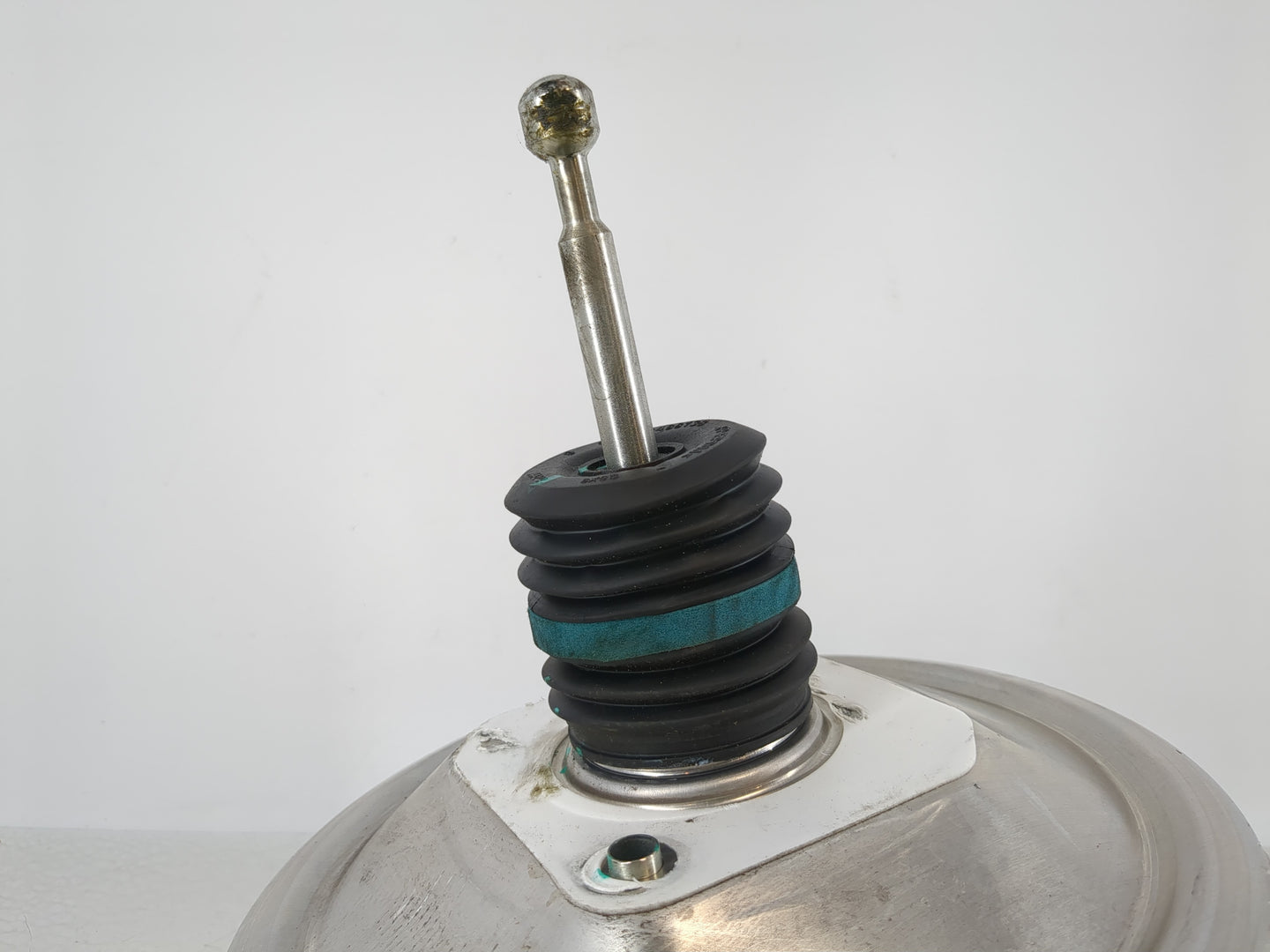 2018-2022 Chevrolet Equinox Power Brake Booster Oem 1105095 - Oemusedautoparts1.com