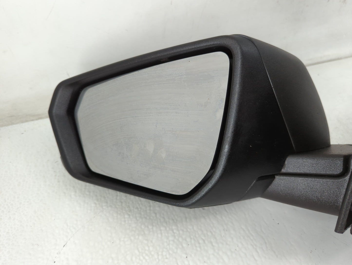 2018-2022 Chevrolet Equinox Driver Side View Mirror - Left Door Mirror OEM Used - Oemusedautoparts1.com