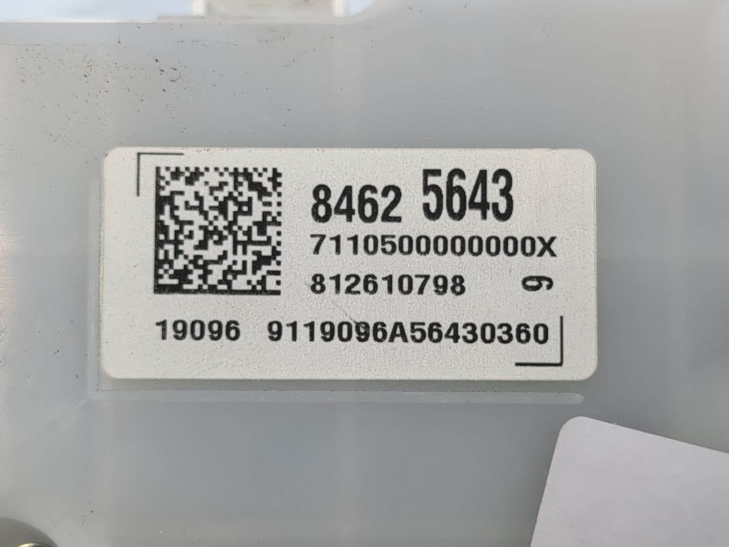 2019-2022 Chevrolet Equinox Instrument Cluster Speedometer Gauges P/N:8462 5643 Fits Fits 2019 2020 2021 2022 OEM Used Auto 