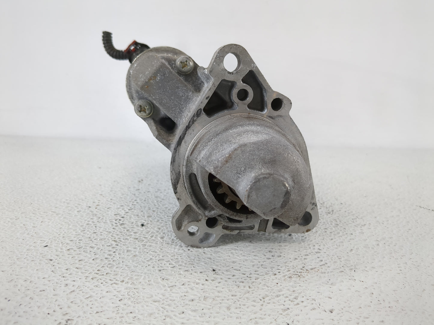 2018-2022 Chevrolet Equinox Car Starter Motor Solenoid OEM P/N:12680615 Fits Fits 2017 2018 2019 2020 2021 2022 OEM Used Aut