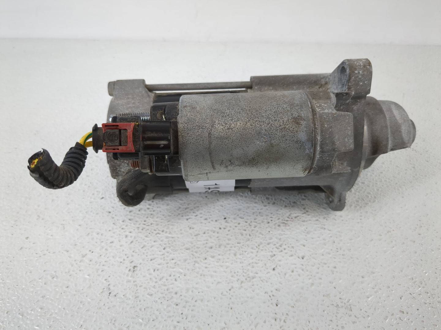 2018-2022 Chevrolet Equinox Car Starter Motor Solenoid OEM P/N:12680615 Fits Fits 2017 2018 2019 2020 2021 2022 OEM Used Aut