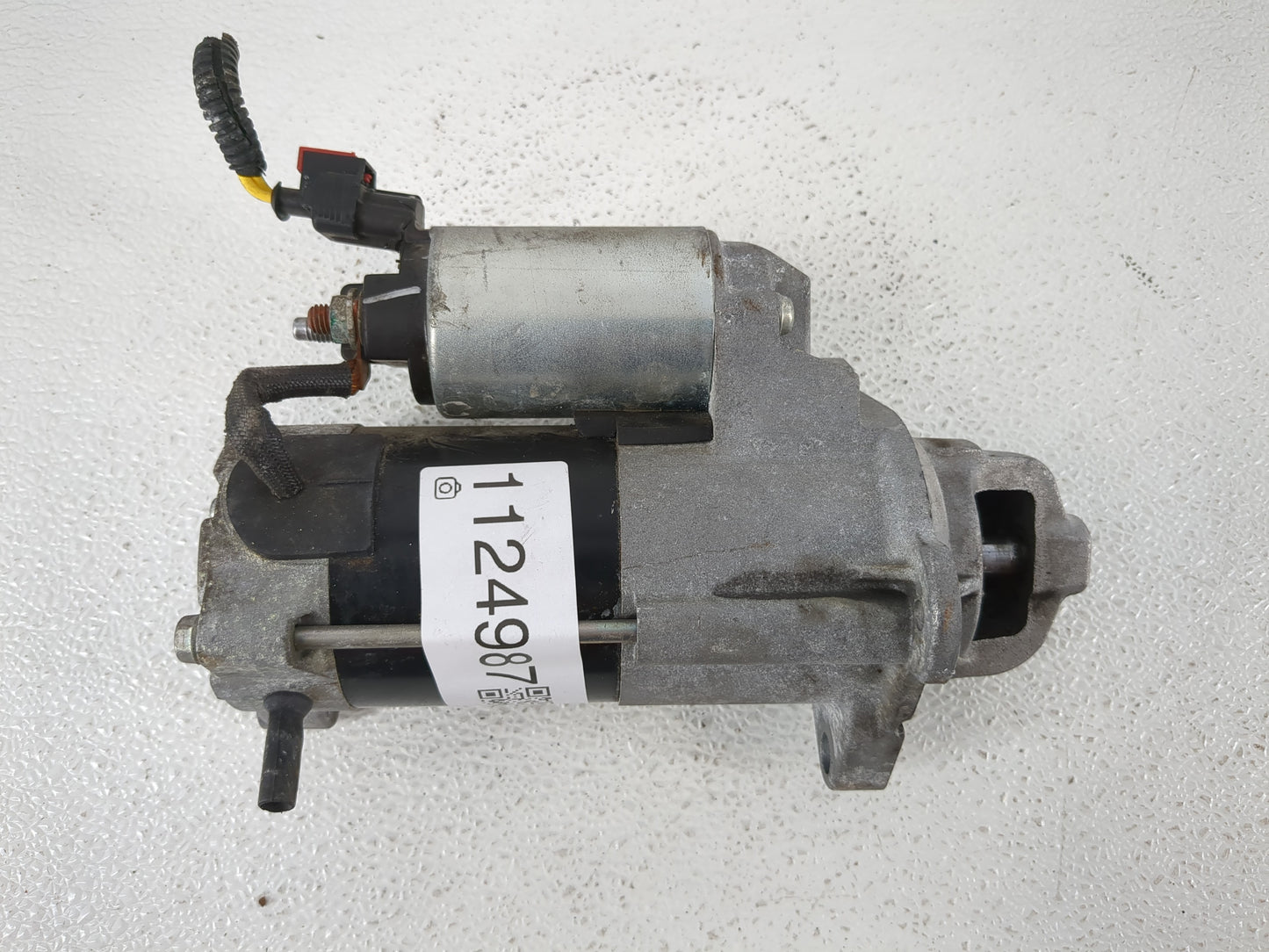 2018-2022 Chevrolet Equinox Car Starter Motor Solenoid OEM P/N:12680615 Fits Fits 2017 2018 2019 2020 2021 2022 OEM Used Aut
