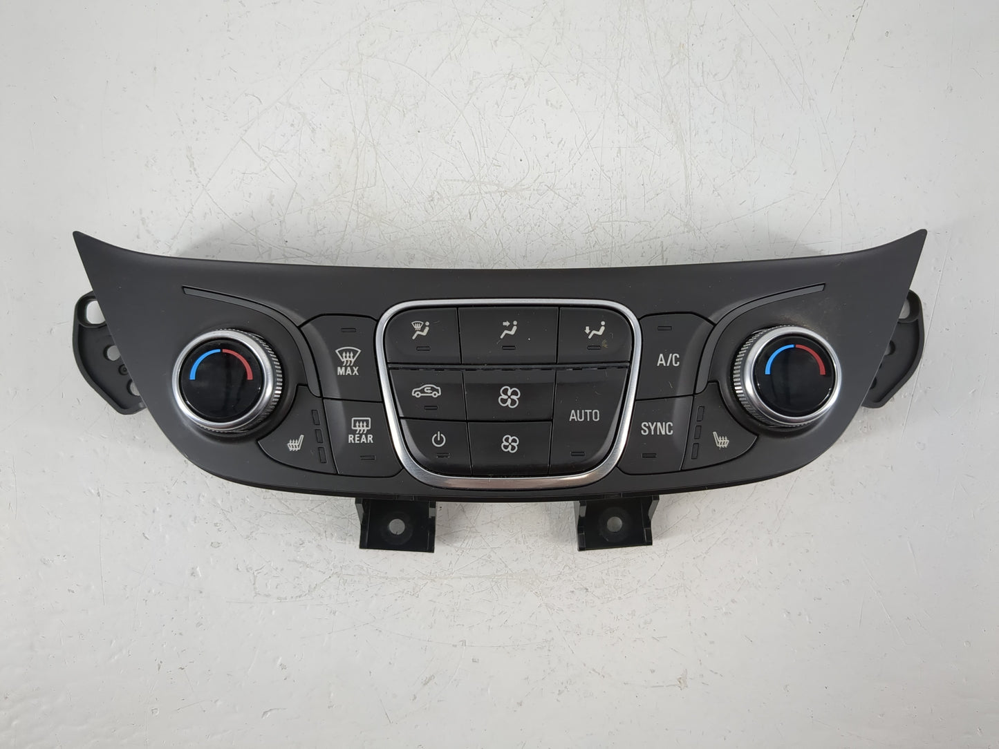 2018-2019 Chevrolet Equinox Climate Control Module Temperature AC/Heater Replacement P/N:84422506 Fits Fits 2018 2019 OEM Us