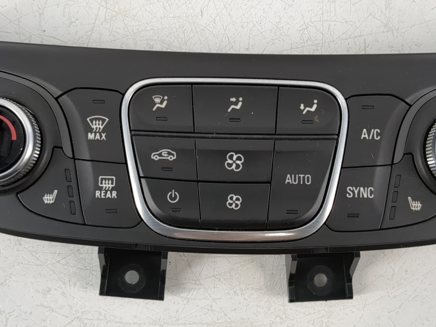 2018-2019 Chevrolet Equinox Climate Control Module Temperature AC/Heater Replacement P/N:84422506 Fits Fits 2018 2019 OEM Us
