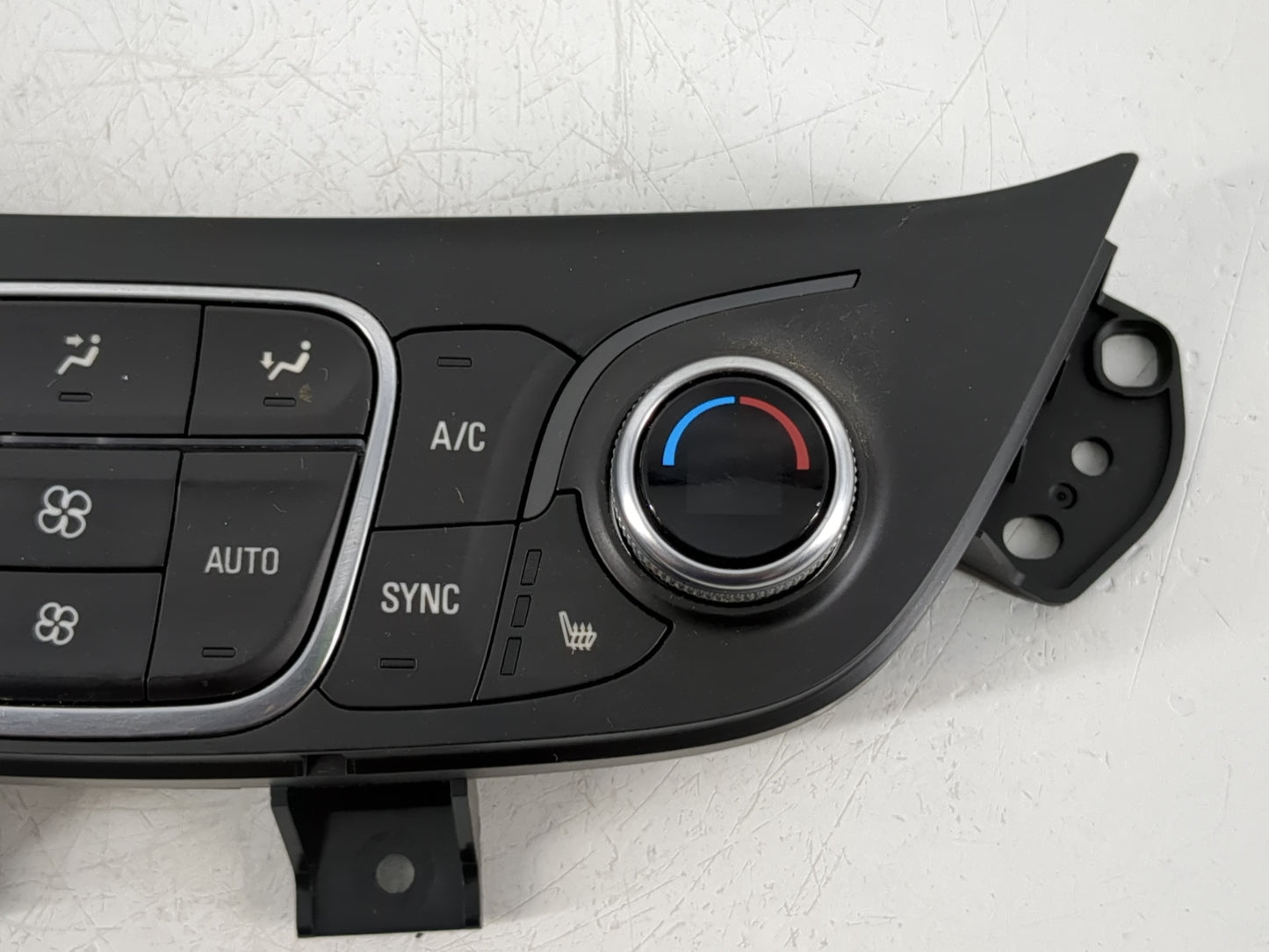 2018-2019 Chevrolet Equinox Climate Control Module Temperature AC/Heater Replacement P/N:84422506 Fits Fits 2018 2019 OEM Us