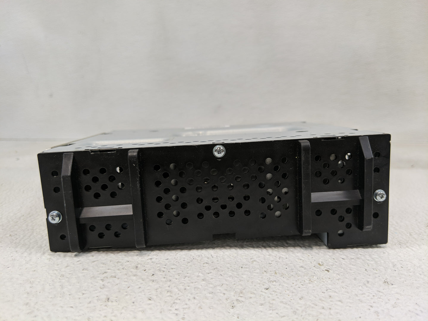 2019 Chevrolet Equinox Radio AM FM Cd Player Receiver Replacement P/N:84479964 Fits Fits 2020 2021 OEM Used Auto Parts - Oem
