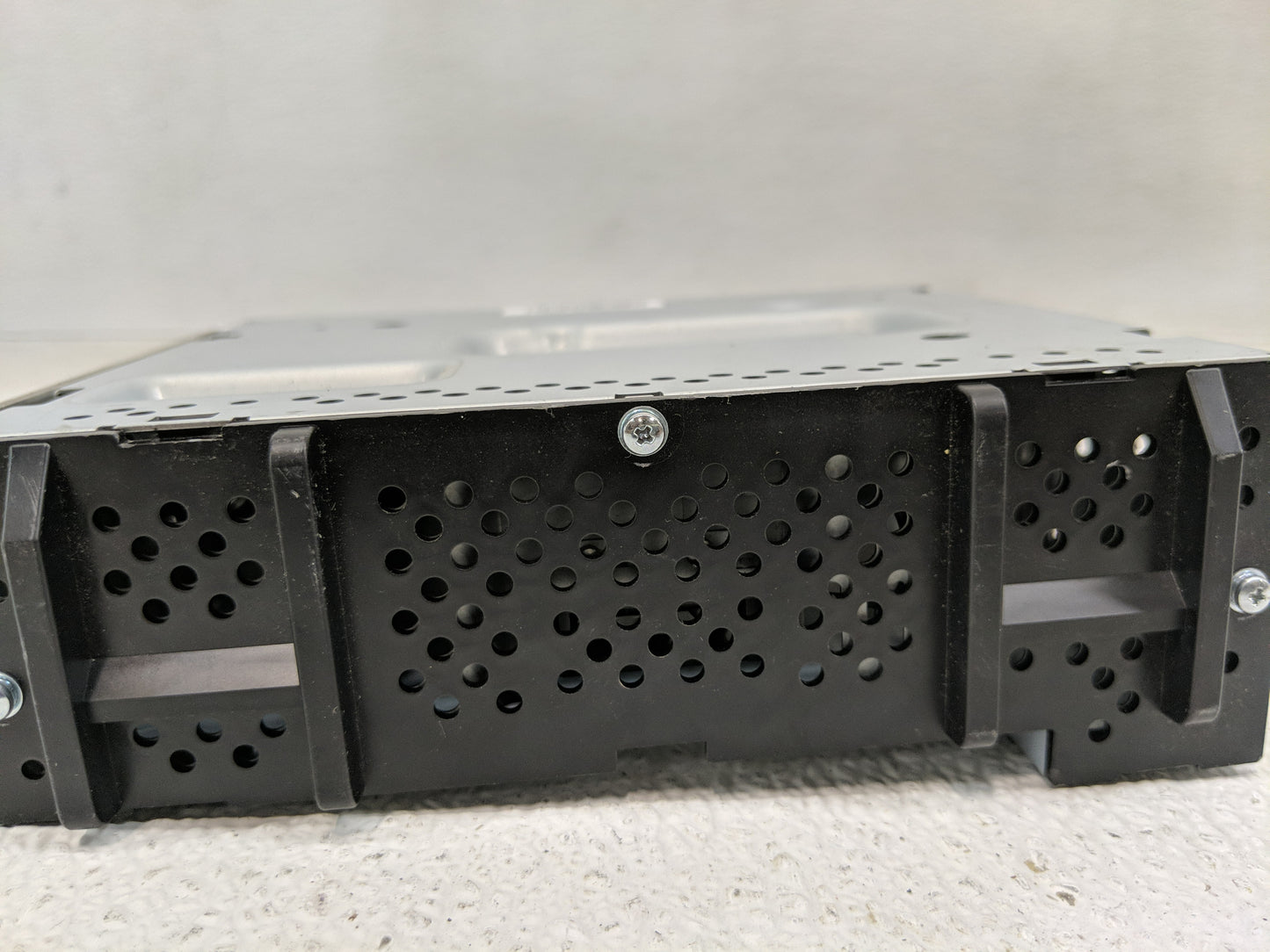 2019 Chevrolet Equinox Radio AM FM Cd Player Receiver Replacement P/N:84479964 Fits Fits 2020 2021 OEM Used Auto Parts - Oem