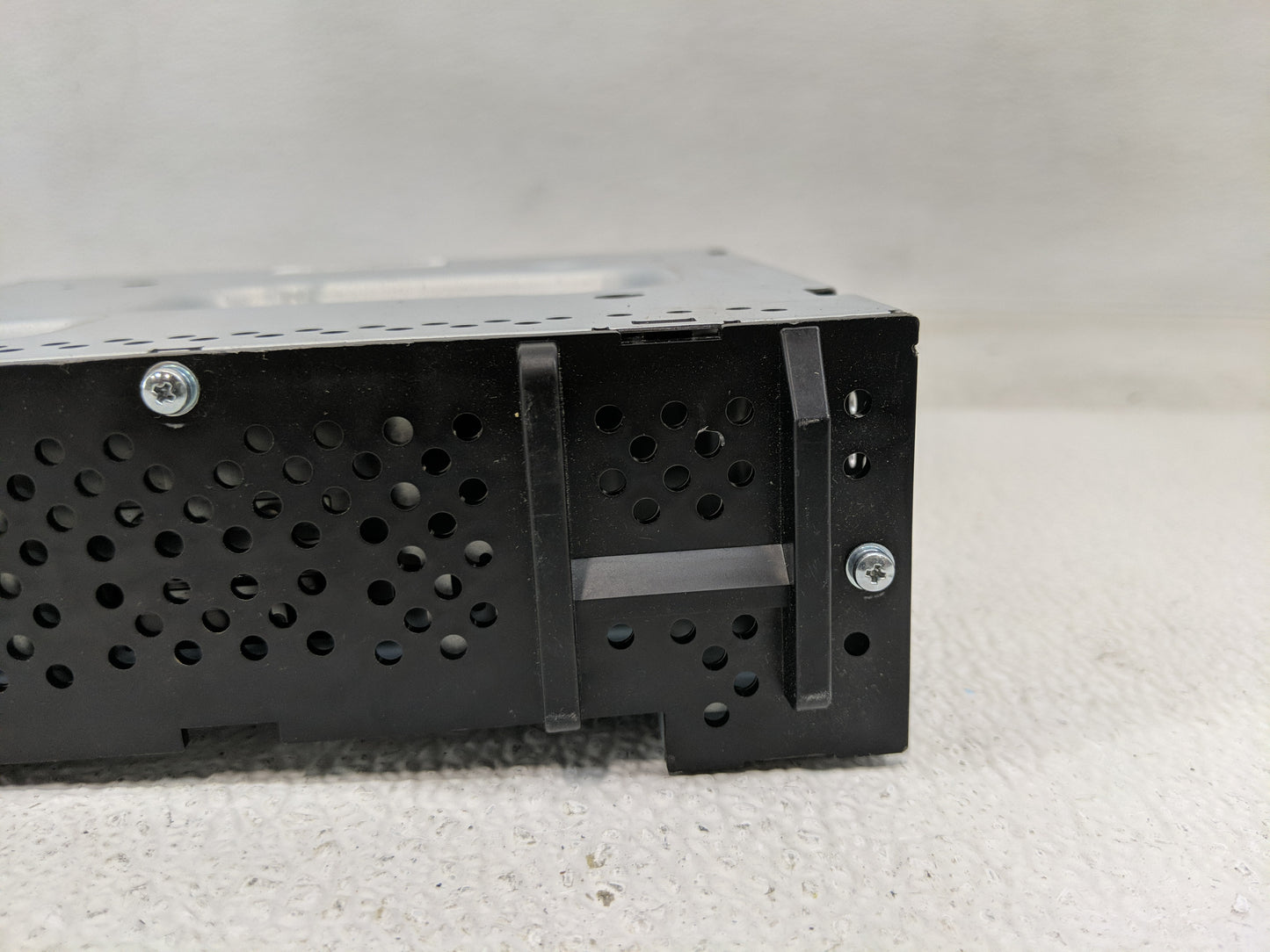 2019 Chevrolet Equinox Radio AM FM Cd Player Receiver Replacement P/N:84479964 Fits Fits 2020 2021 OEM Used Auto Parts - Oem