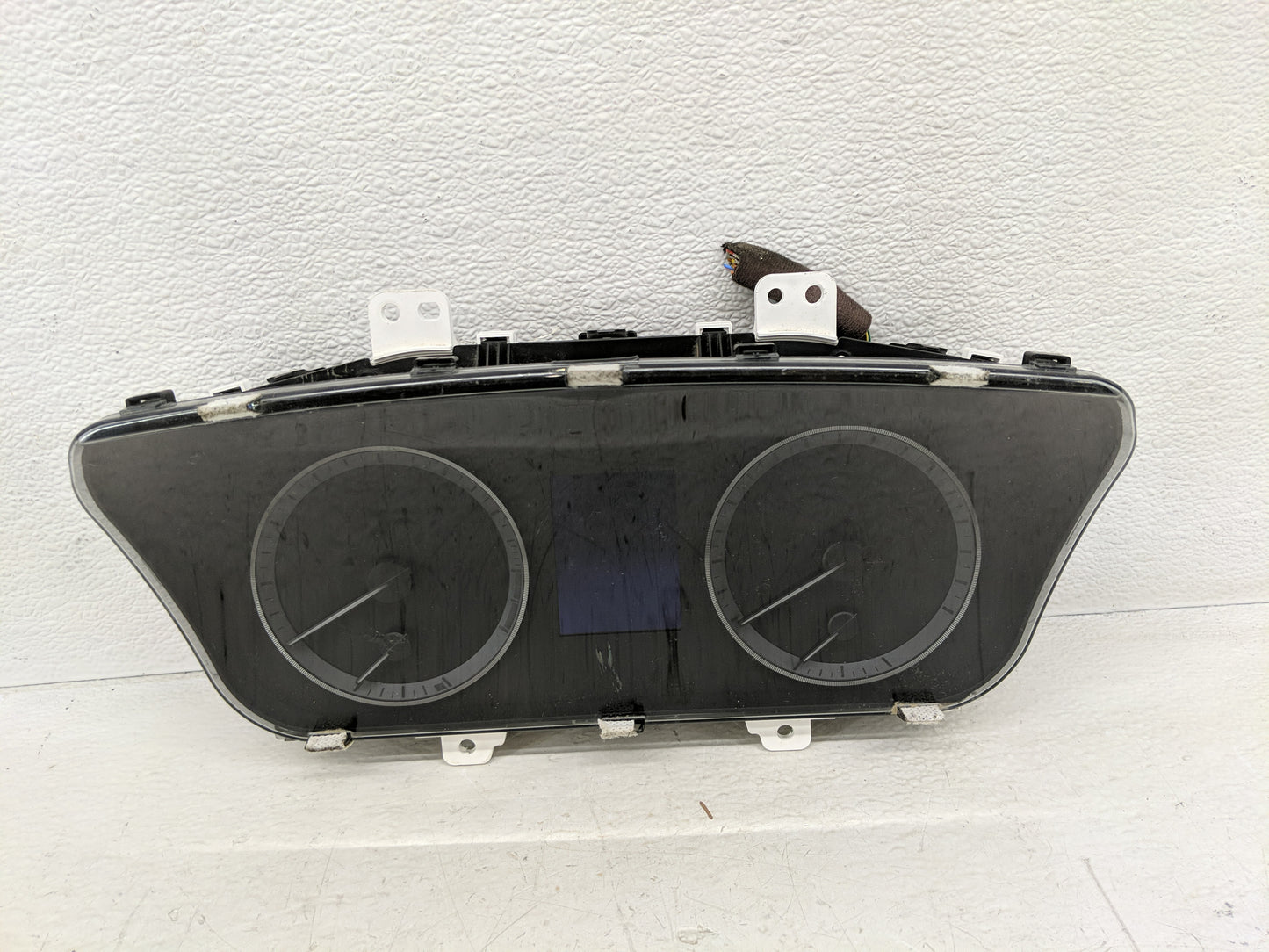 2019-2022 Chevrolet Equinox Instrument Cluster Speedometer Gauges P/N:94001-C2201 Fits Fits 2019 2020 2021 2022 OEM Used Aut