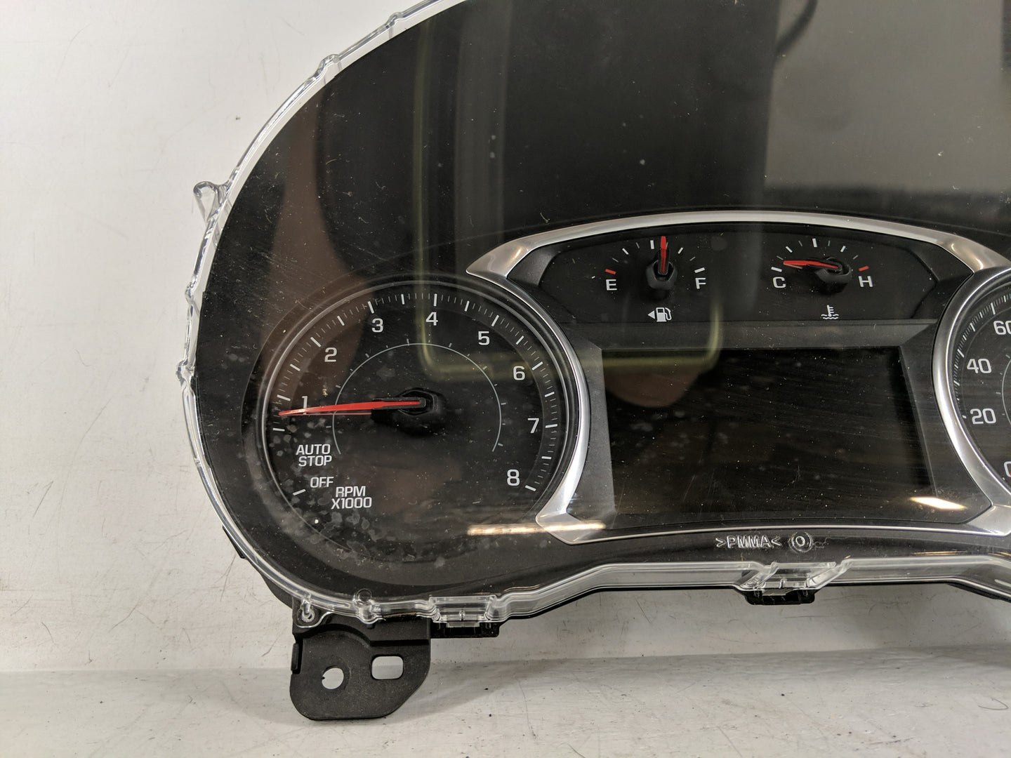 2019 Chevrolet Equinox Instrument Cluster Speedometer Gauges P/N:84562488 Fits OEM Used Auto Parts - Oemusedautoparts1.com