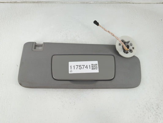 2018-2019 Chevrolet Equinox Sun Visor Shade Replacement Driver Left Mirror Fits Fits 2018 2019 OEM Used Auto Parts
