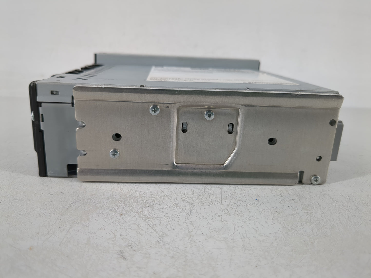 2019 Chevrolet Equinox Radio AM FM Cd Player Receiver Replacement P/N:84667778 Fits Fits 2020 2021 OEM Used Auto Parts - Oem