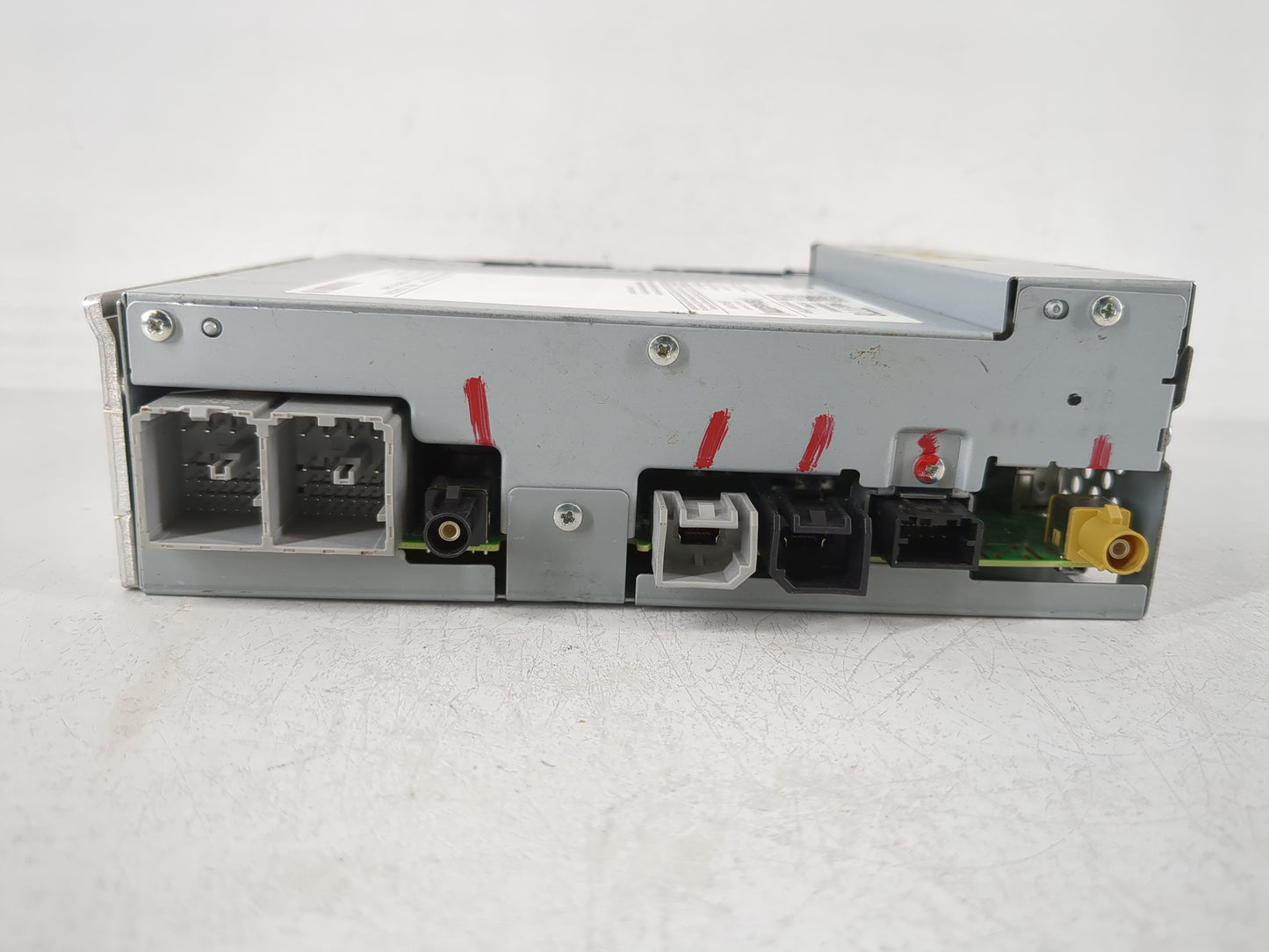 2019 Chevrolet Equinox Radio AM FM Cd Player Receiver Replacement P/N:84667778 Fits Fits 2020 2021 OEM Used Auto Parts - Oem