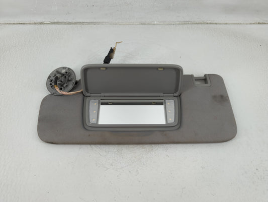 2018-2019 Chevrolet Equinox Sun Visor Shade Replacement Driver Left Mirror Fits Fits 2018 2019 OEM Used Auto Parts - Oemused