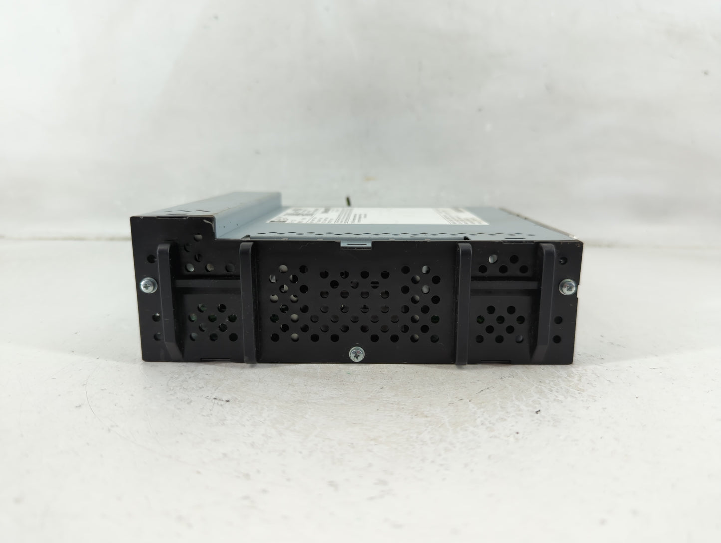 2019 Chevrolet Equinox Radio AM FM Cd Player Receiver Replacement P/N:84479964 Fits Fits 2020 2021 OEM Used Auto Parts - Oem