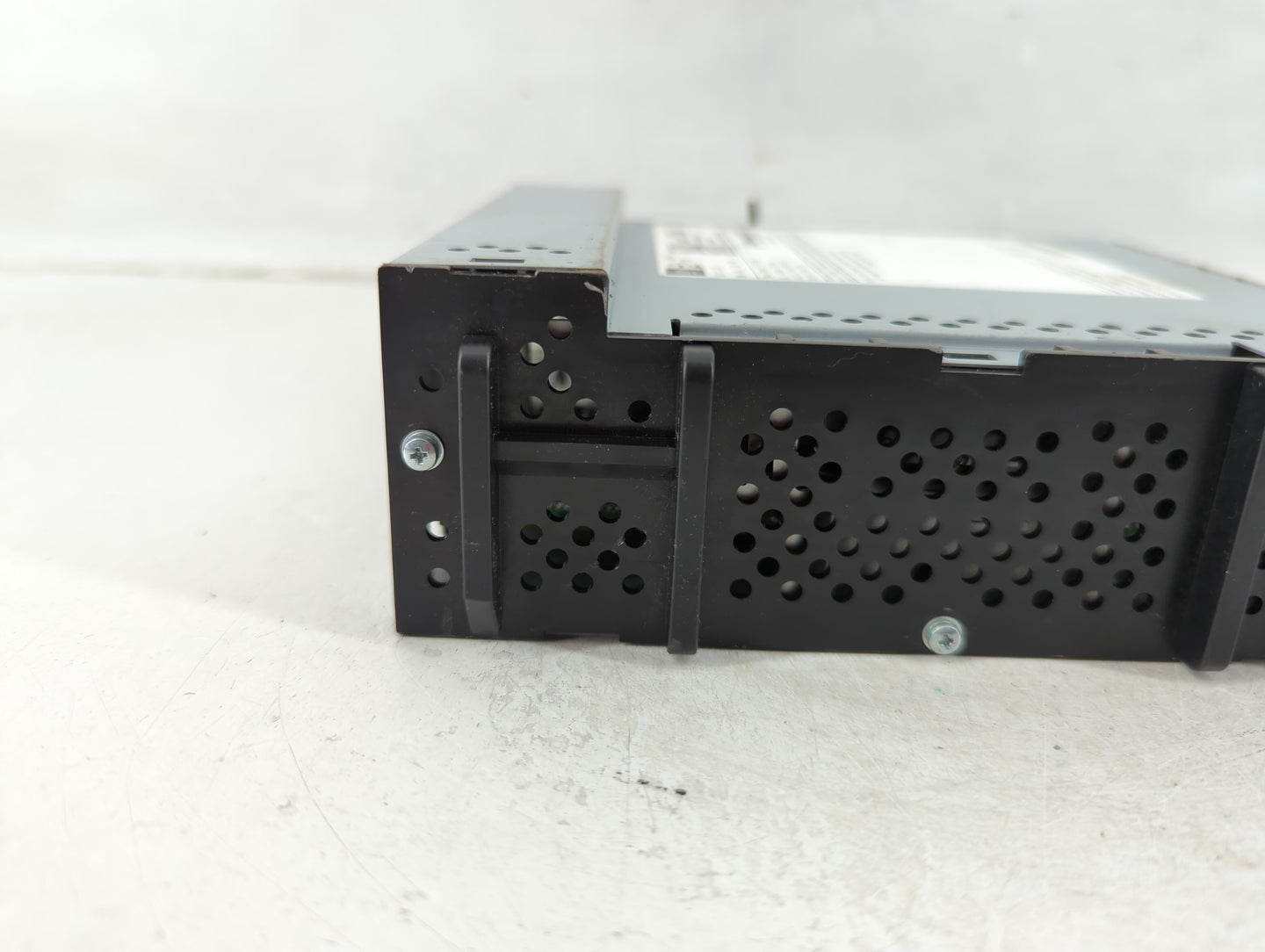 2019 Chevrolet Equinox Radio AM FM Cd Player Receiver Replacement P/N:84479964 Fits Fits 2020 2021 OEM Used Auto Parts - Oem