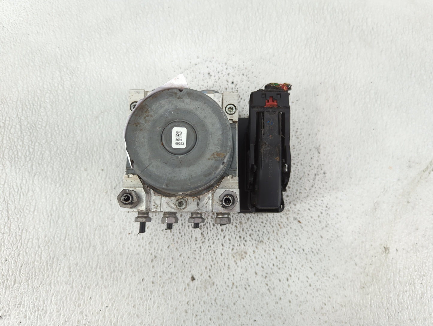 2018-2019 Chevrolet Equinox ABS Pump Control Module Replacement P/N:84646849 Fits Fits 2018 2019 2020 2021 OEM Used Auto Par