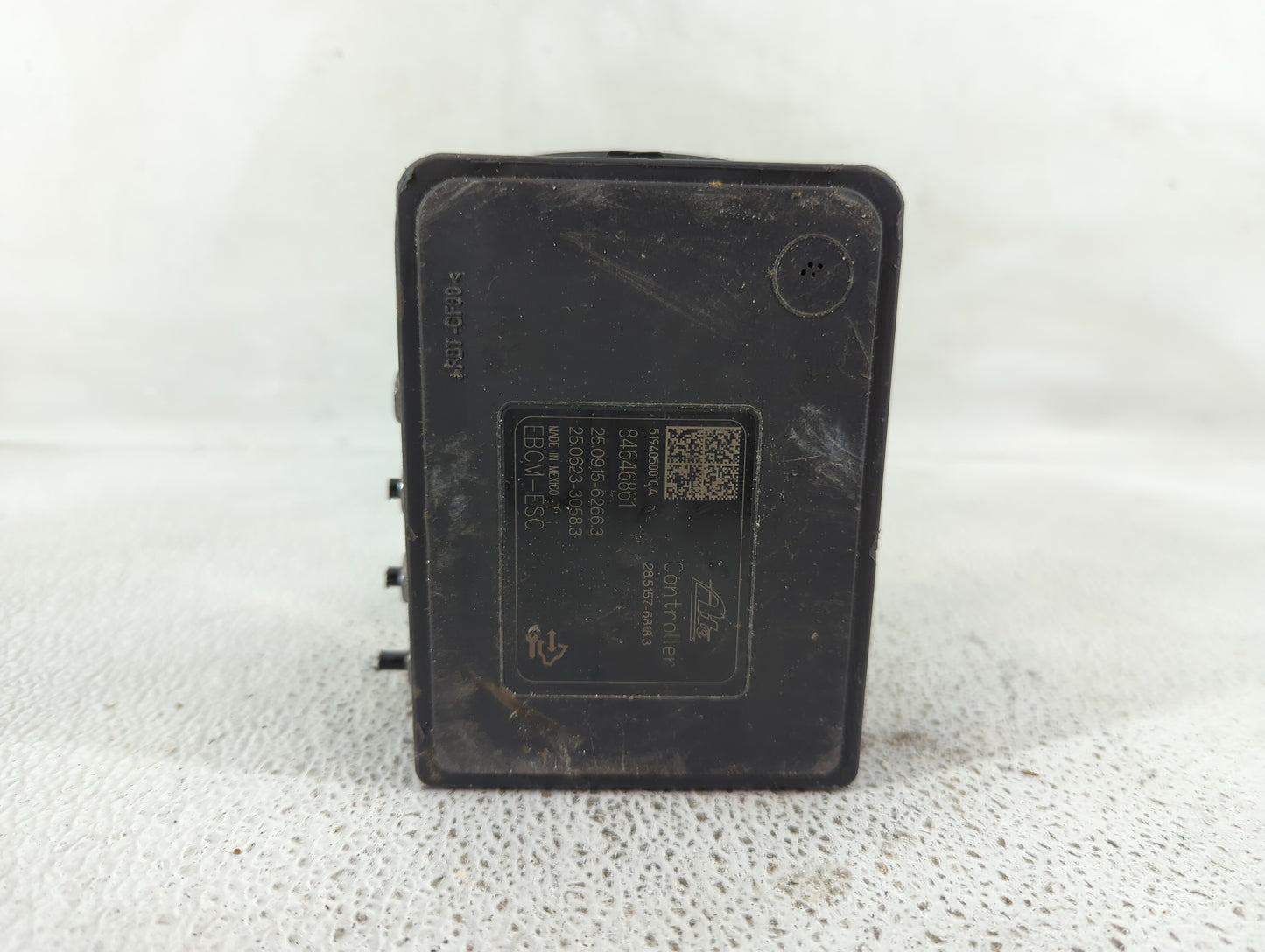 2018-2019 Chevrolet Equinox ABS Pump Control Module Replacement P/N:84646849 Fits Fits 2018 2019 2020 2021 OEM Used Auto Par