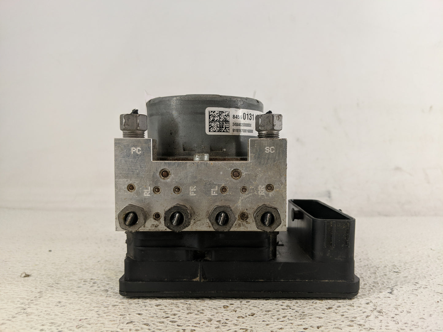 2018-2019 Chevrolet Equinox ABS Pump Control Module Replacement P/N:84560131 Fits Fits 2018 2019 2020 2021 OEM Used Auto Par