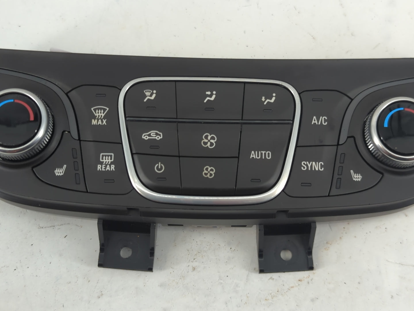 2019-2021 Chevrolet Equinox Climate Control Module Temperature AC/Heater Replacement P/N:84422506 Fits Fits 2019 2020 2021 O
