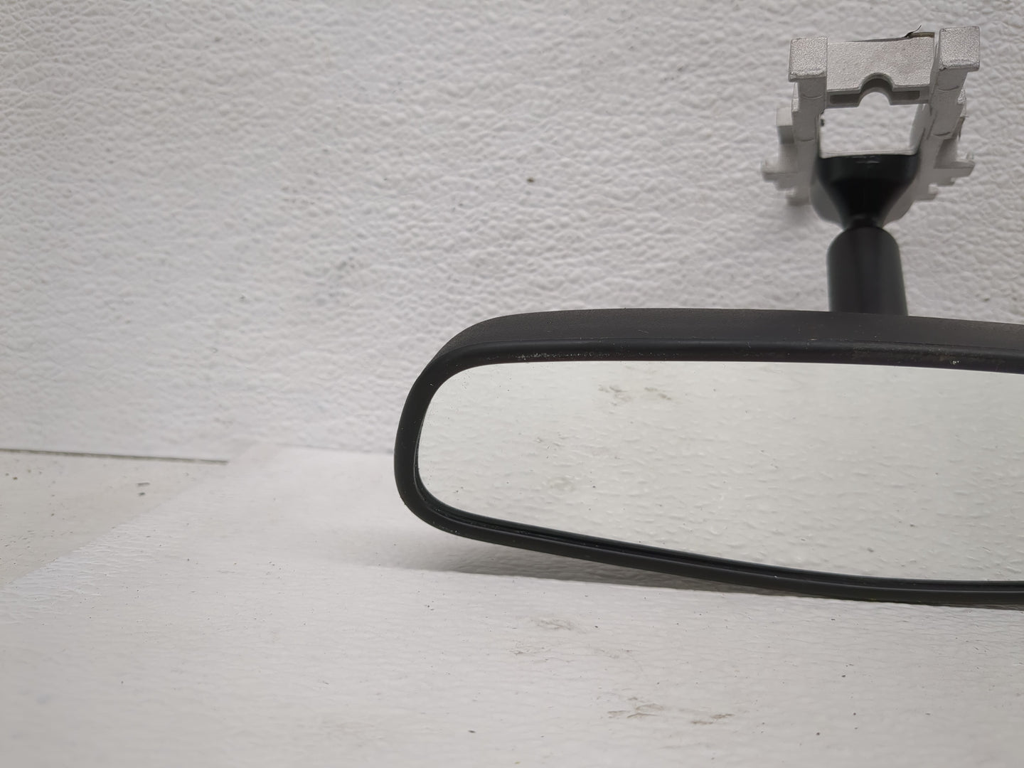 2018-2022 Chevrolet Equinox Interior Rear View Mirror Replacement OEM Fits OEM Used Auto Parts - Oemusedautoparts1.com