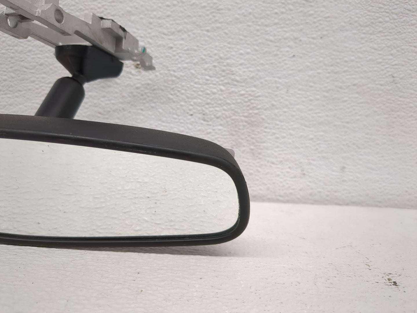 2018-2022 Chevrolet Equinox Interior Rear View Mirror Replacement OEM Fits OEM Used Auto Parts - Oemusedautoparts1.com