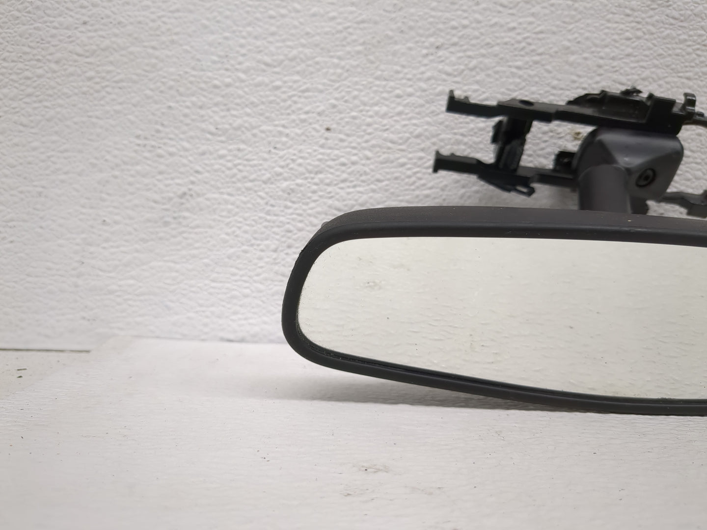 2018-2022 Chevrolet Equinox Interior Rear View Mirror Replacement OEM P/N:E11026150 Fits OEM Used Auto Parts - Oemusedautopa