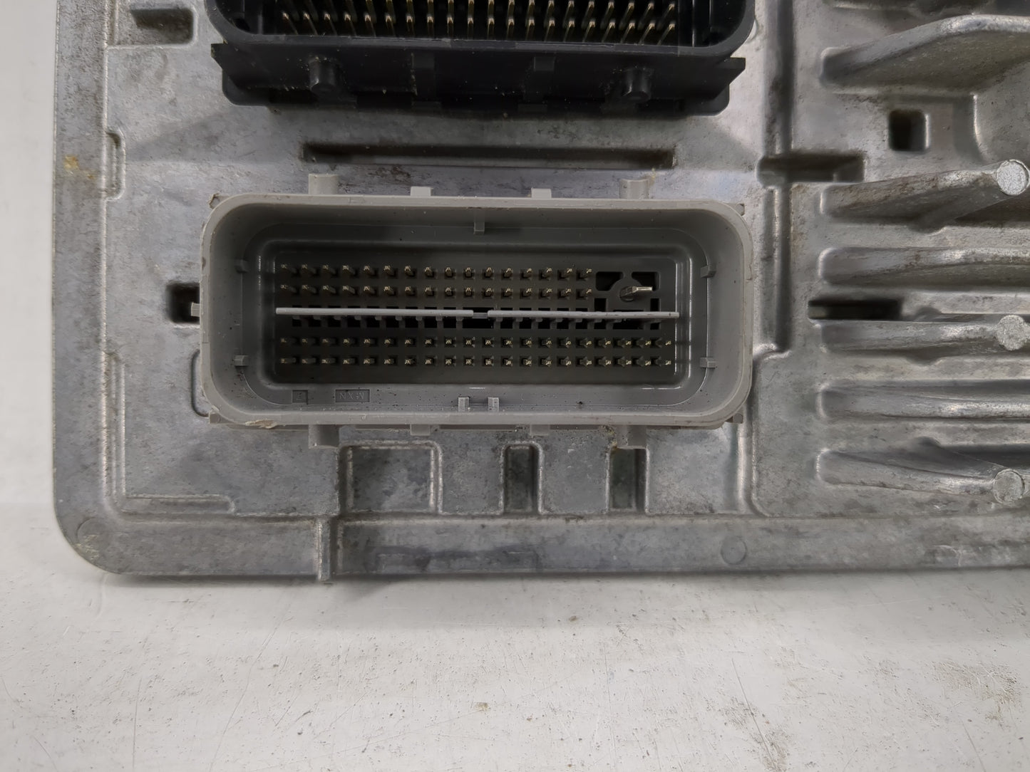 2018-2020 Chevrolet Equinox PCM Engine Control Computer ECU ECM PCU OEM P/N:12697838 Fits Fits 2017 2018 2019 2020 2021 2022