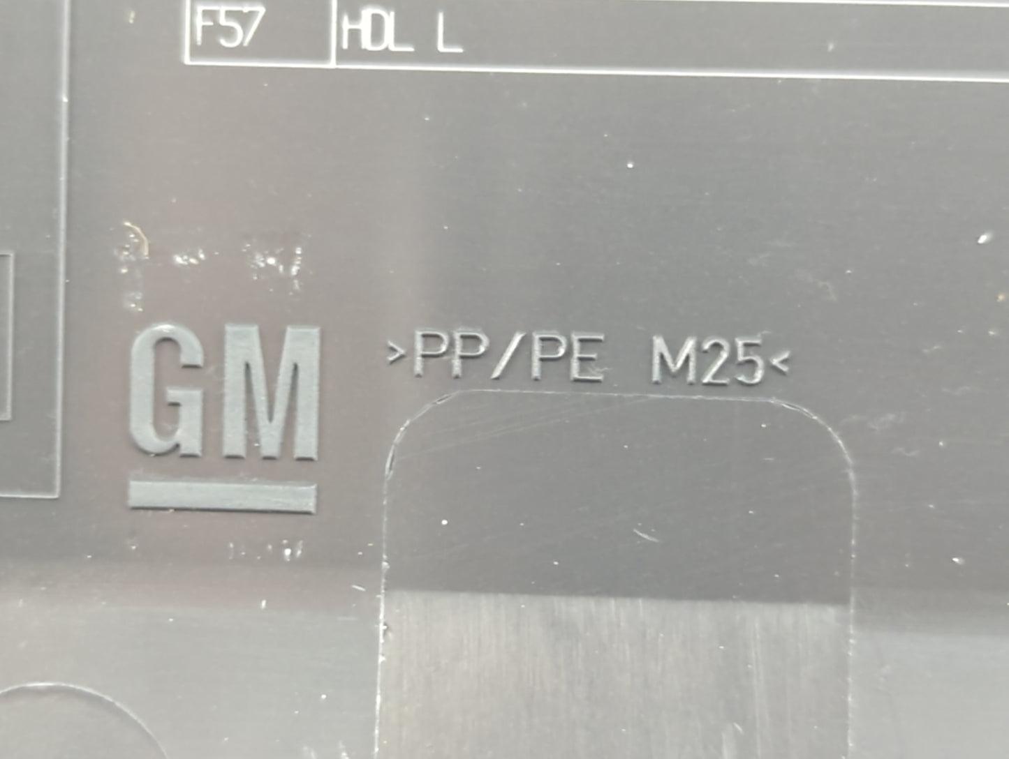 2018-2022 Chevrolet Equinox Fusebox Fuse Box Panel Relay Module Fits Fits 2018 2019 2020 2021 2022 OEM Used Auto Parts - Oem