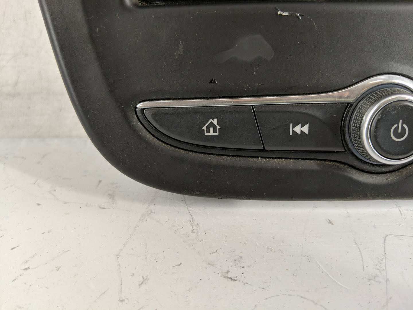2019 Chevrolet Equinox Information Display Screen - Oemusedautoparts1.com