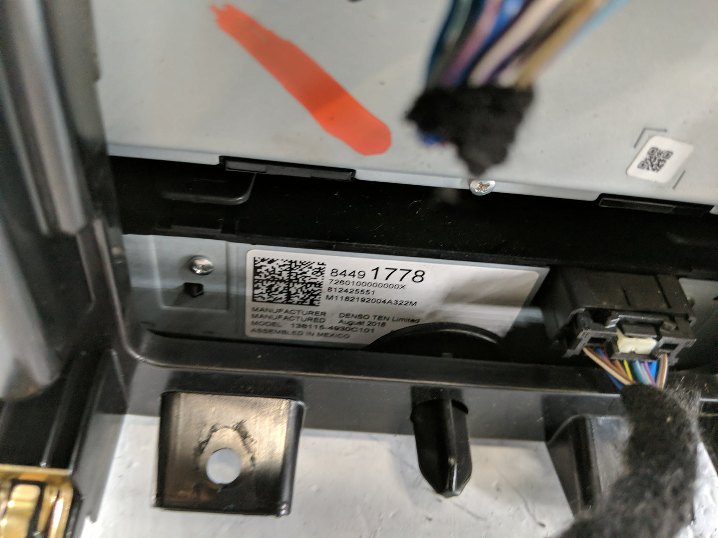 2019 Chevrolet Equinox Information Display Screen - Oemusedautoparts1.com