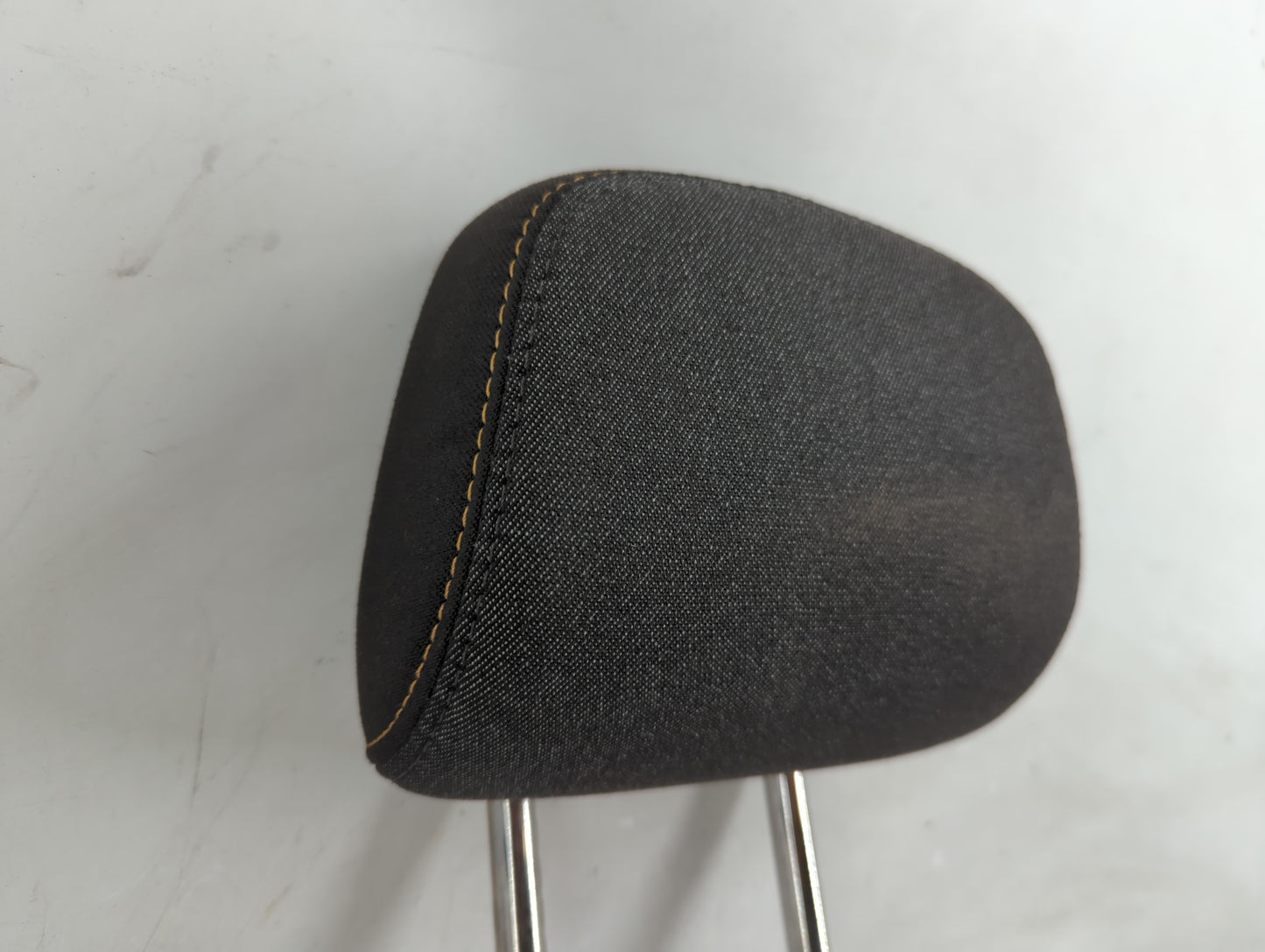 2019 Chevrolet Equinox Headrest Head Rest Rear Seat Fits OEM Used Auto Parts - Oemusedautoparts1.com