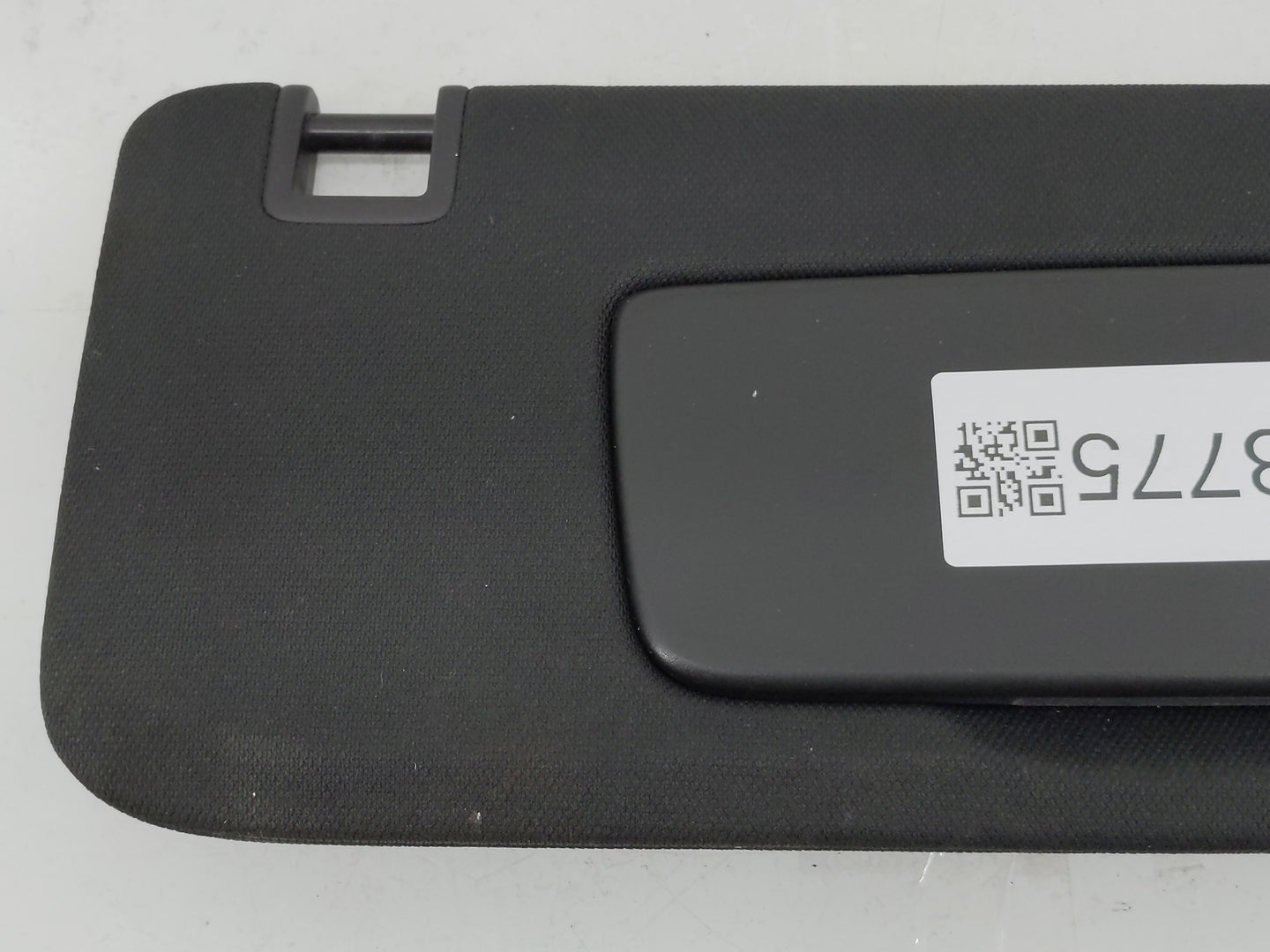 2019 Chevrolet Equinox Sun Visor Shade Replacement Passenger Right Mirror Fits OEM Used Auto Parts - Oemusedautoparts1.com