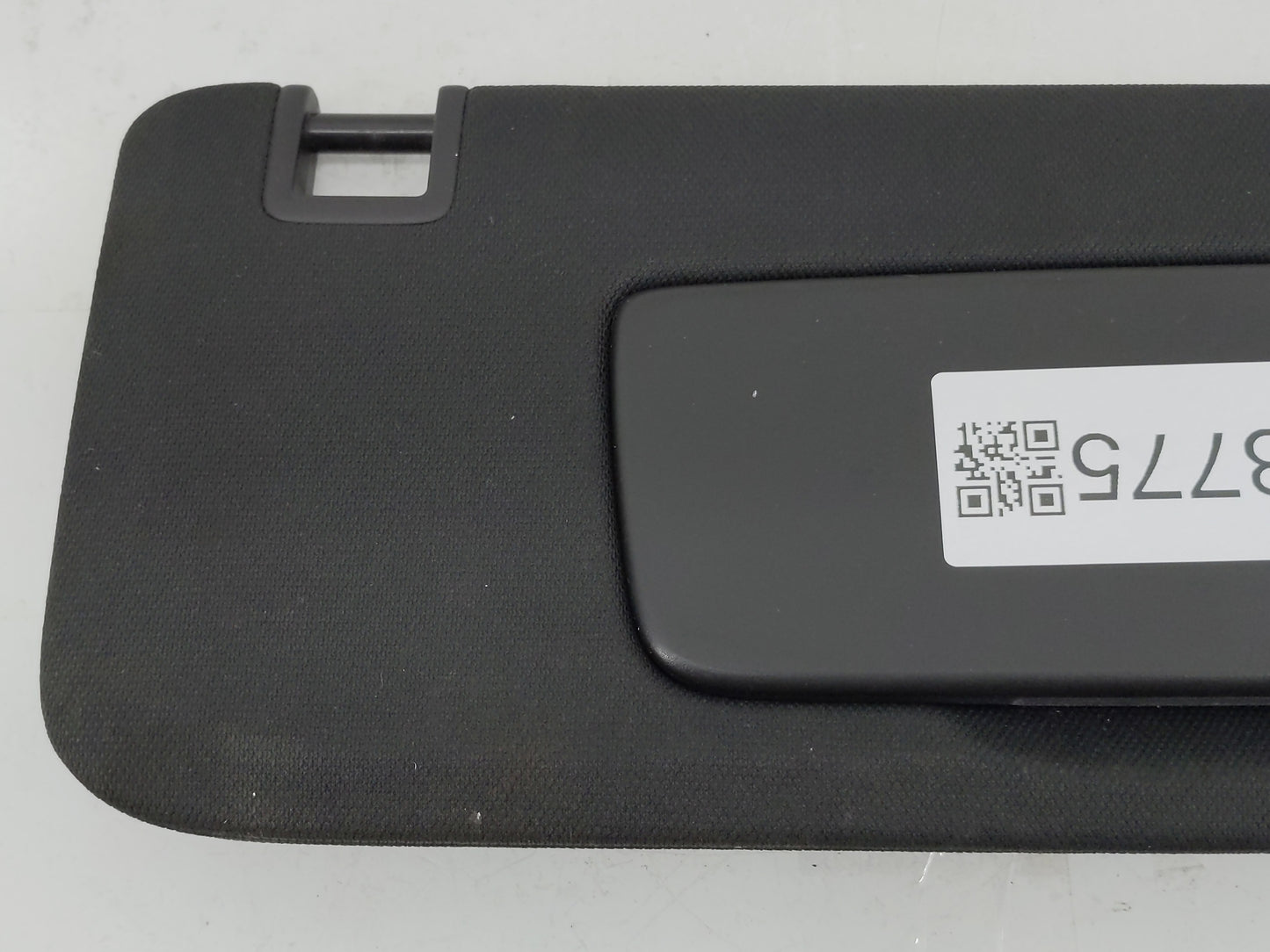 2019 Chevrolet Equinox Sun Visor Shade Replacement Passenger Right Mirror Fits OEM Used Auto Parts - Oemusedautoparts1.com