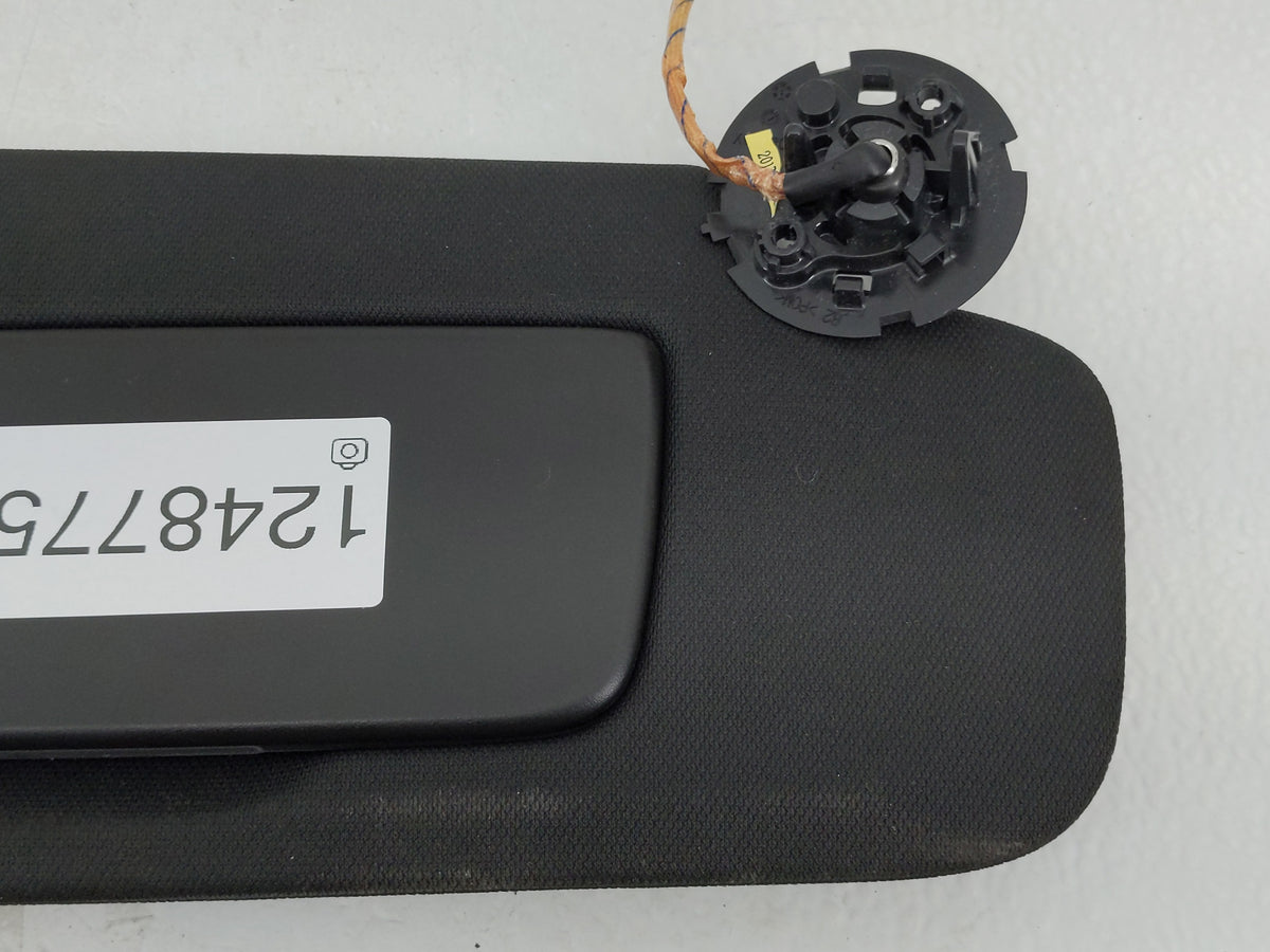 2019 Chevrolet Equinox Sun Visor Shade Replacement Passenger Right Mirror Fits OEM Used Auto Parts - Oemusedautoparts1.com